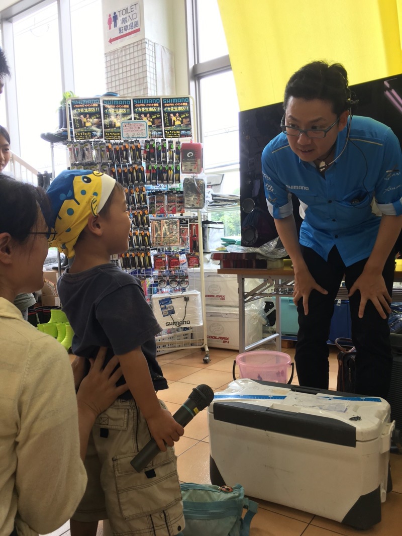 イカ先生来店中!