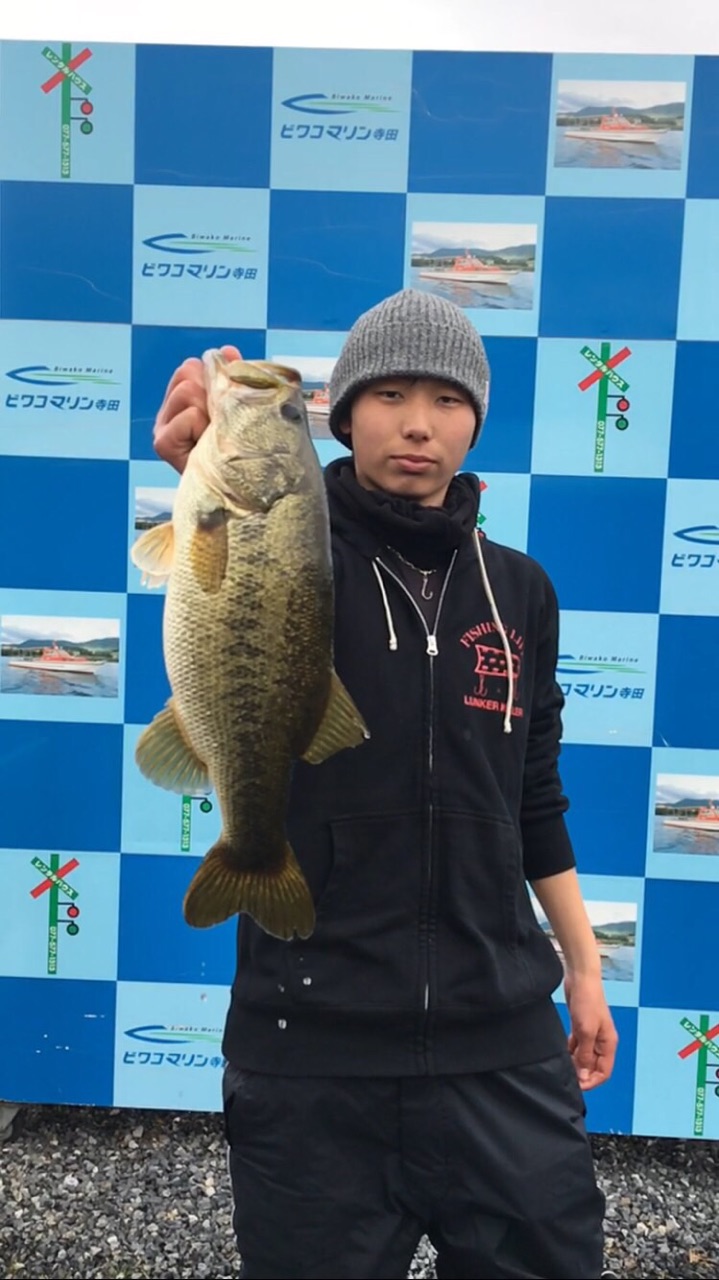 琵琶湖南湖のバス釣りでブラックバス釣果