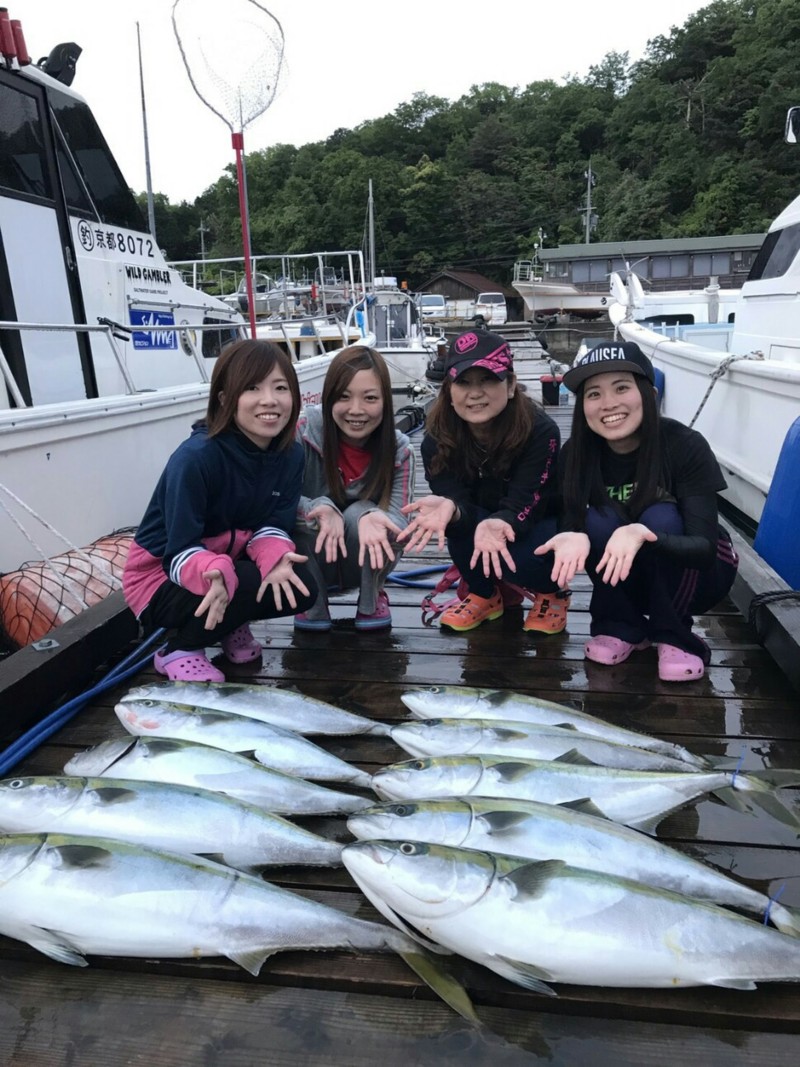 京都府宮津市 Ebisuさんのジギングで青物釣果