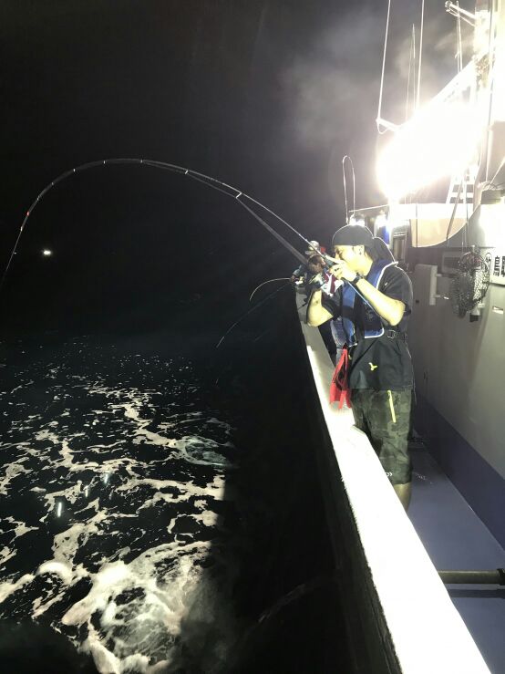 鳥取 久幸丸さん イカメタルでマイカ釣果