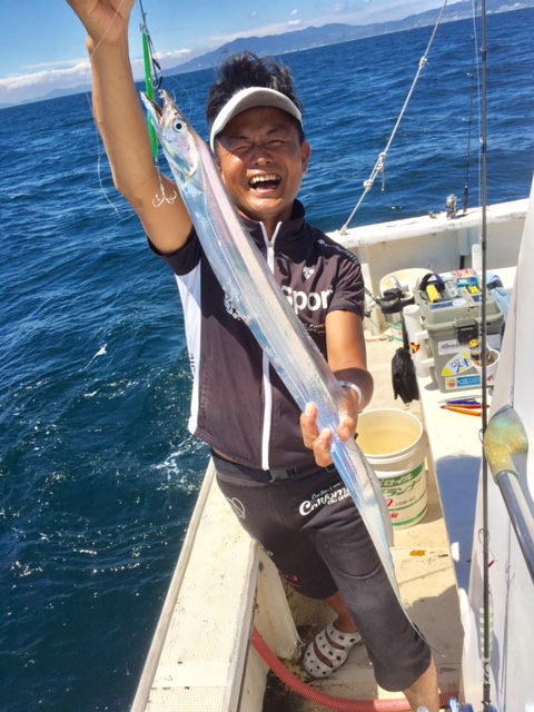 大阪湾のジギング船魚英さんでタチウオ釣果