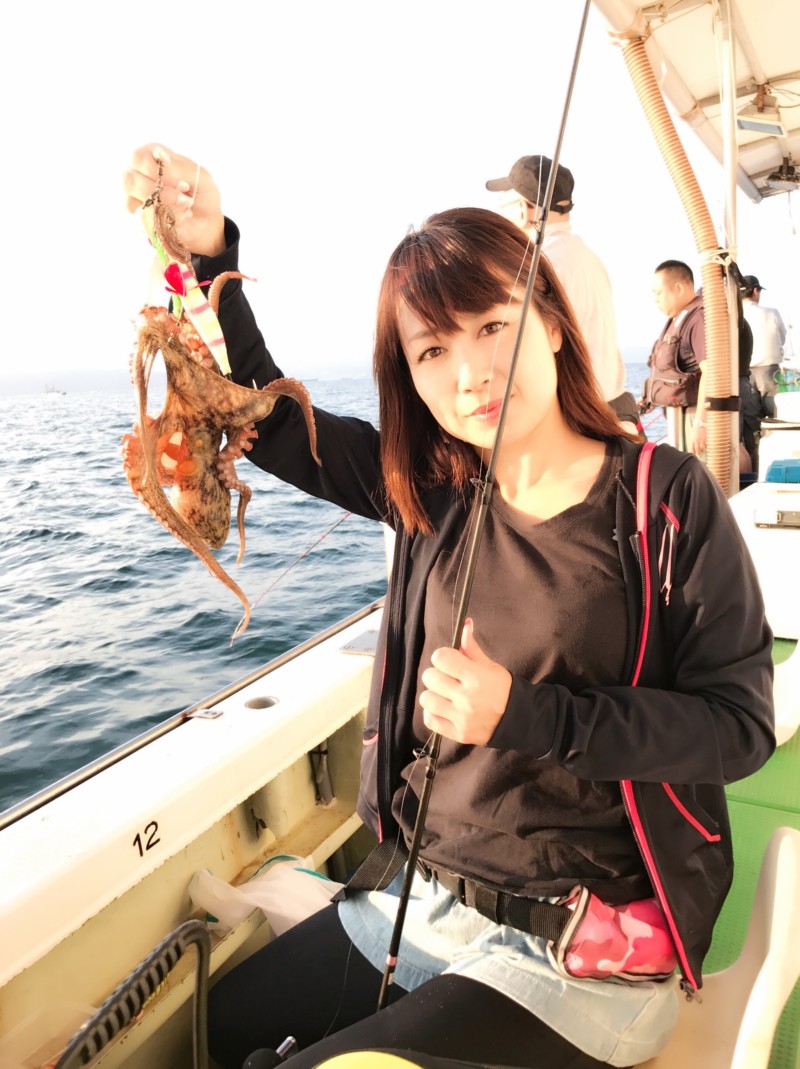 丸松乗合船のタコ釣りでタコ釣果