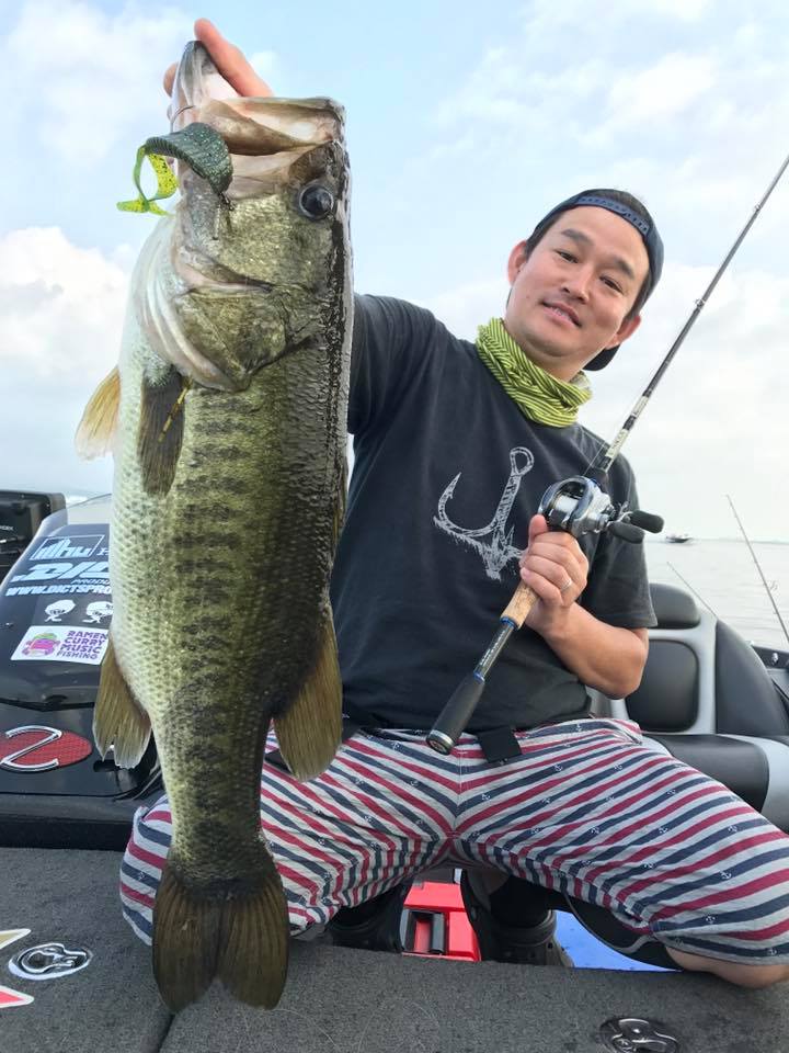 滋賀県 琵琶湖 ルアーでブラックバス釣果