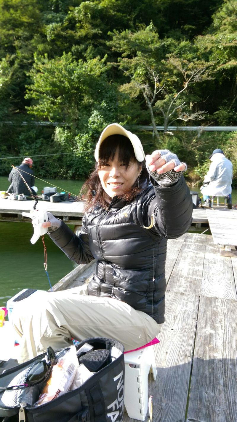 佐仲ダム 淡水エサ釣りでワカサギ釣果