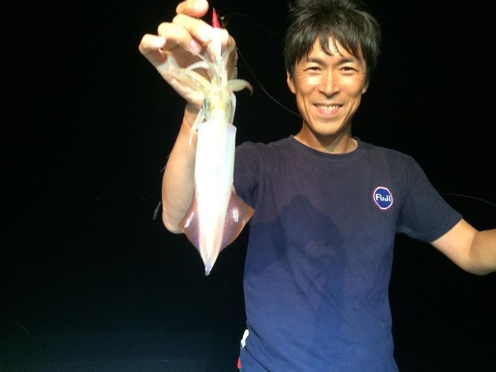 和歌山県田辺市|内ノ浦港/イカメタルでケンサキイカ釣果