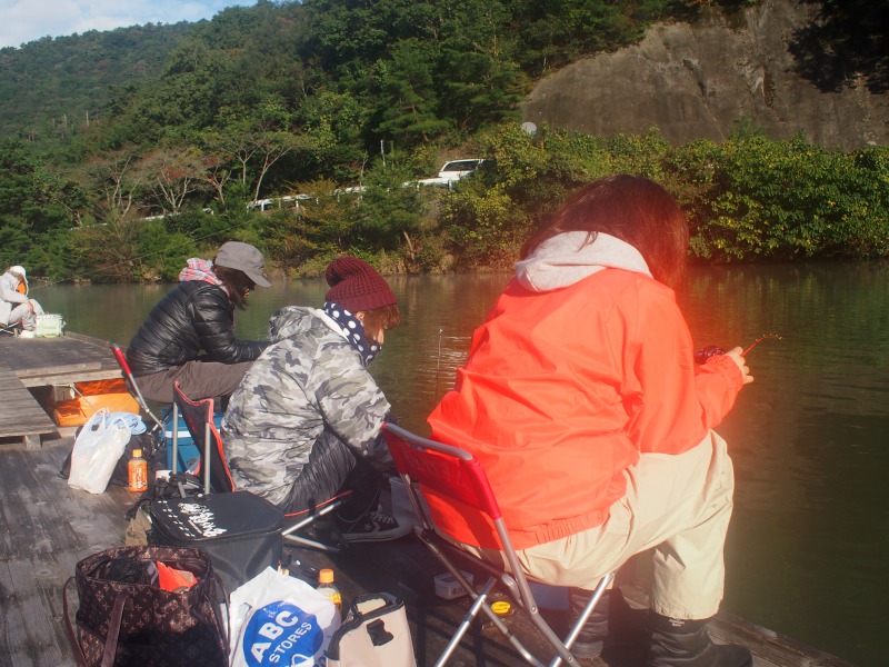 兵庫県|佐仲ダムでワカサギ釣果!わかさぎ女子会