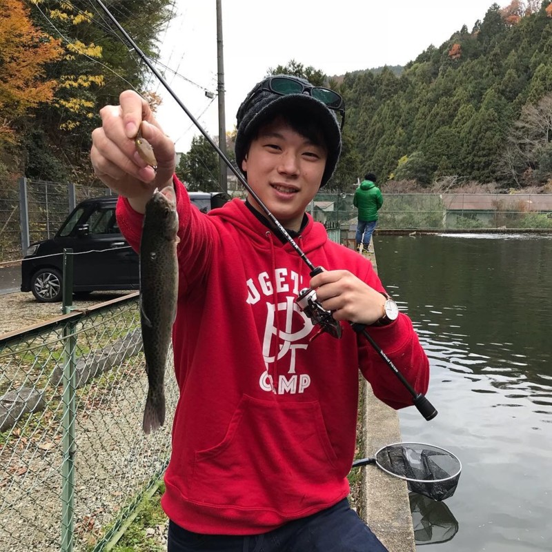 大阪千早川マス釣り場でトラウト|20連続ヒット!