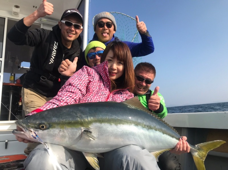 佐賀県呼子でキャステイング&ジギング│ヒラマサ&ブリ釣果