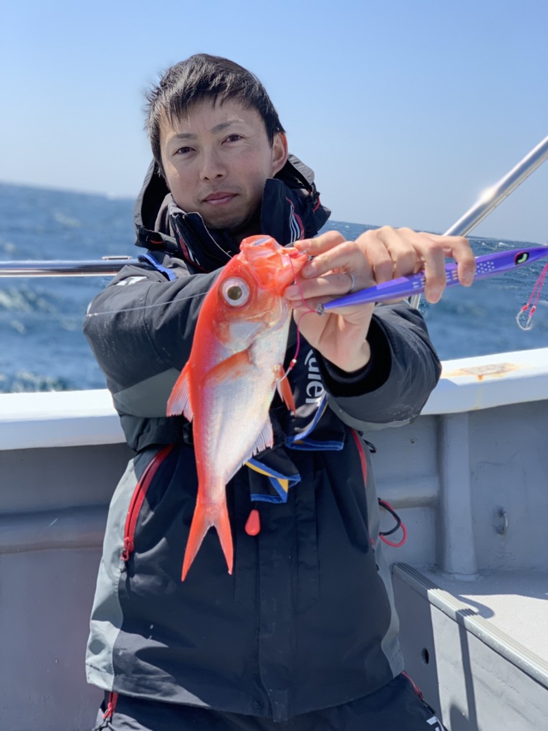 和歌山│中深海ジギングでアカムツ/メジロ/ブリを狙う