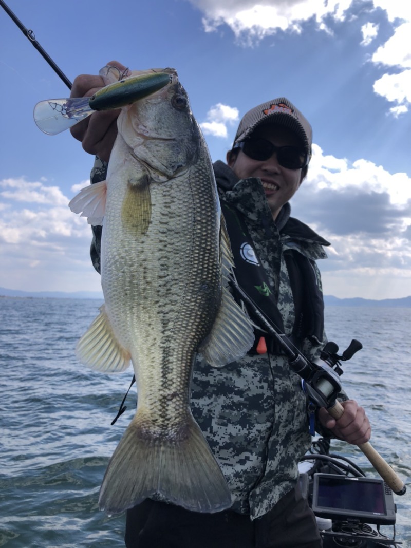 琵琶湖でハードベイトゲーム│バスフィッシング