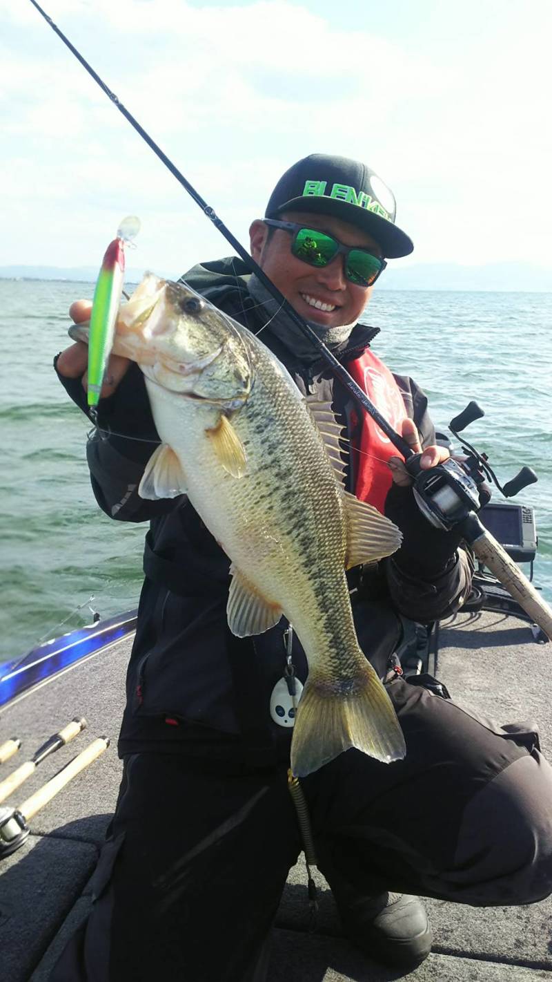 琵琶湖でハードベイトゲーム│バスフィッシング