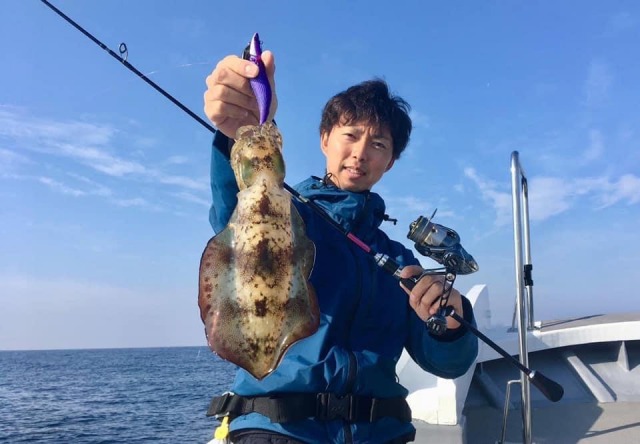 和歌山県田辺市サウスカレントの船釣りでアオリイカ釣果