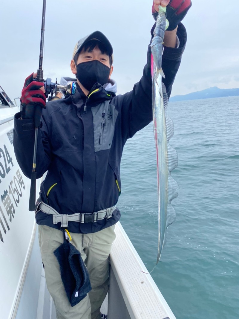 香川県高松市遊漁Gokuの船釣りでタイ・ヒラメ・タチウオ釣果