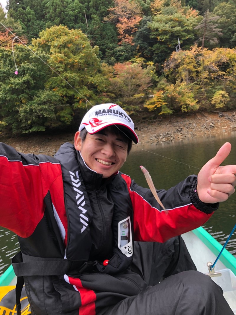 奈良県の津風呂湖でワカサギ釣果