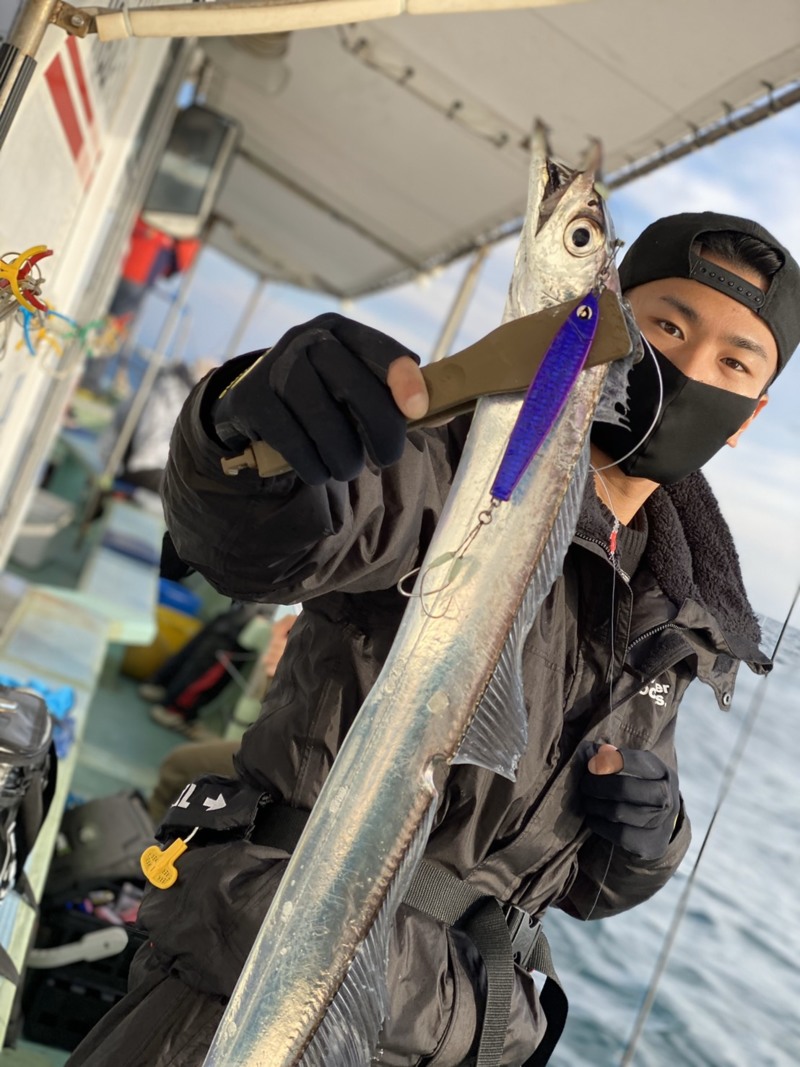 兵庫県洲本沖耕栄丸の船釣りでタチウオ釣果