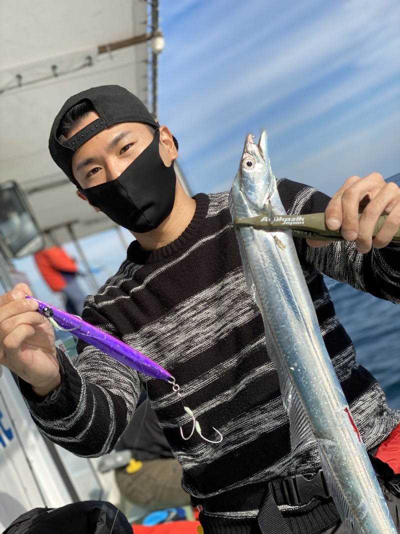 兵庫県洲本沖耕栄丸の船釣りでタチウオ釣果