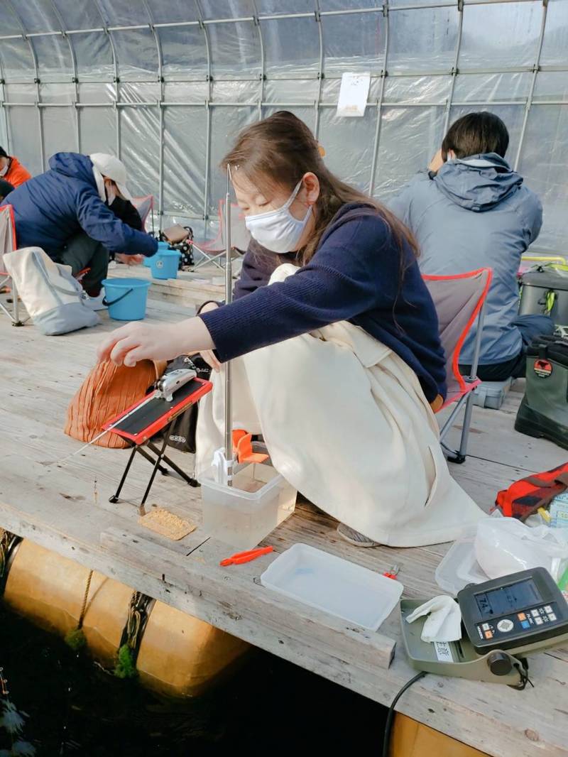 兵庫県佐仲ダムのワカサギ釣りでワカサギ釣果