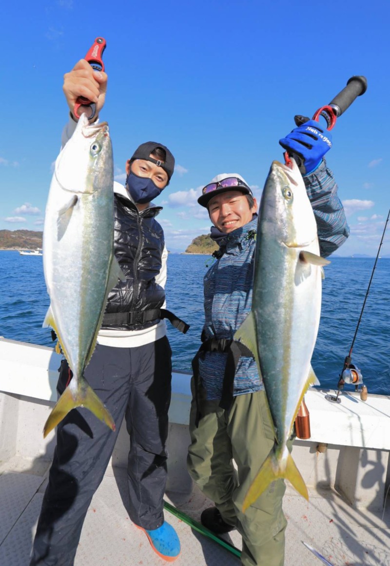 愛媛県クダコ島怒和島マリン大洋丸の船釣りでメジロ釣果