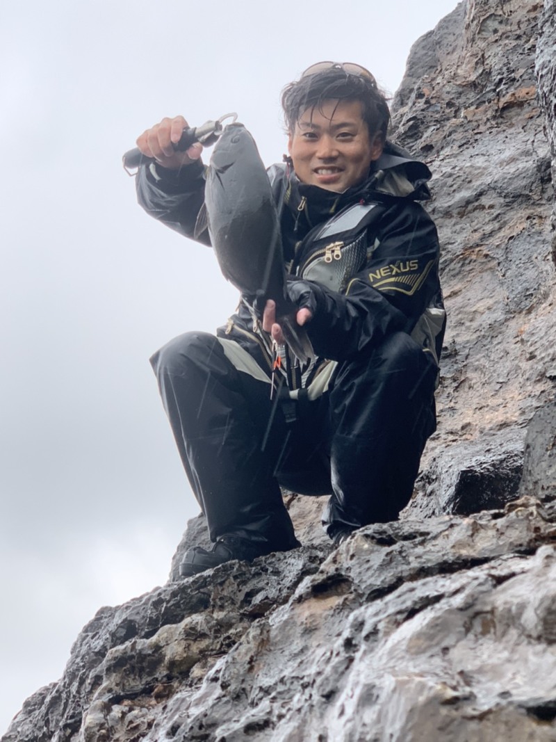 高知県沖ノ島岡崎渡船のフカセ釣りでグレ・イサキ・ハガツオ釣果