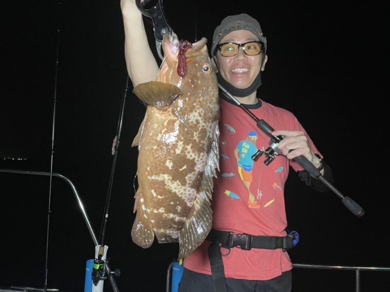 大阪府チェイスの船釣りでアコウ・ガシラ・キビレ釣果