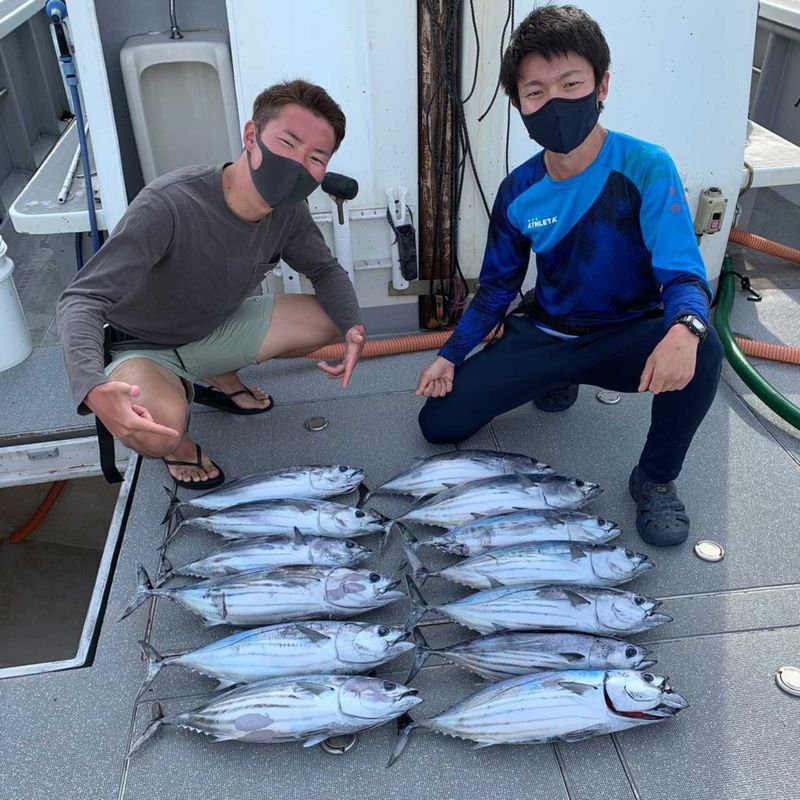 三重県志摩市第二テンヤ丸の船釣りでキハダマグロ・カツオ釣果