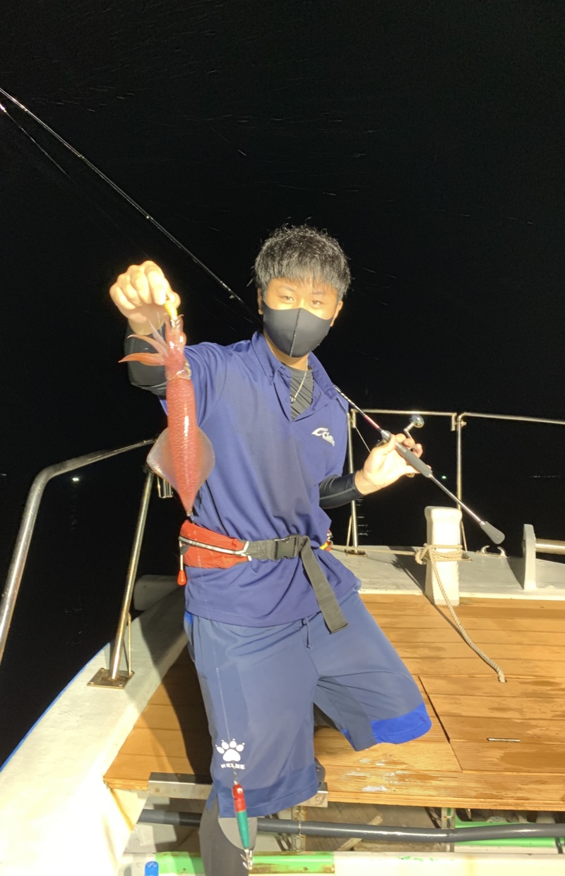 京都府丹後和丸の船釣りでケンサキイカ釣果