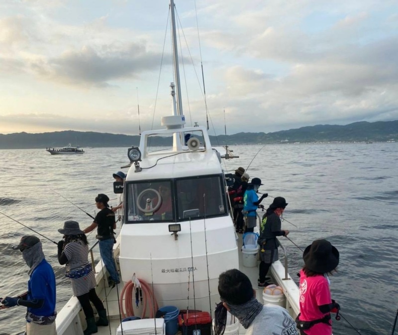 兵庫県明石愁輝丸の船釣りでタコ釣果