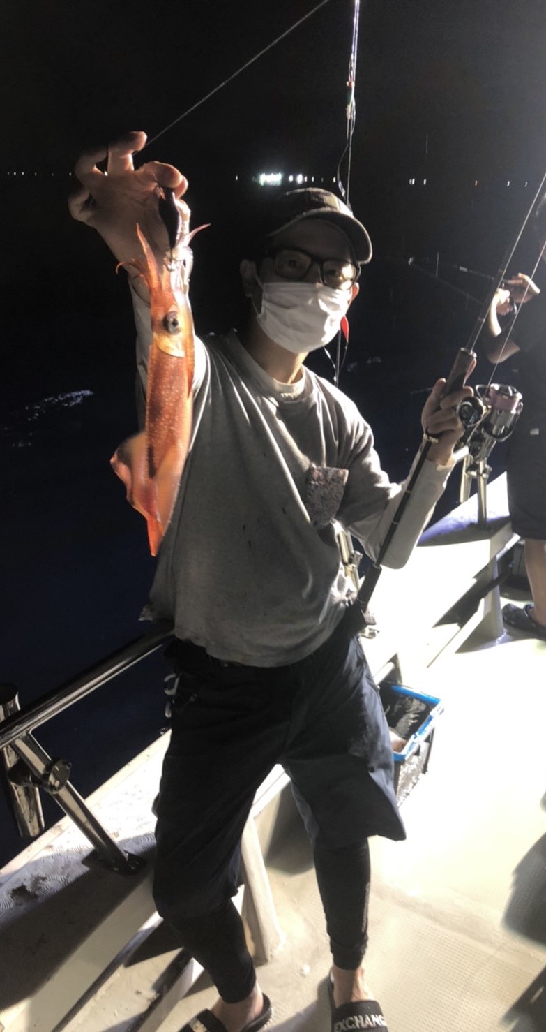 京都府丹後エビスの船釣りでイカ釣果