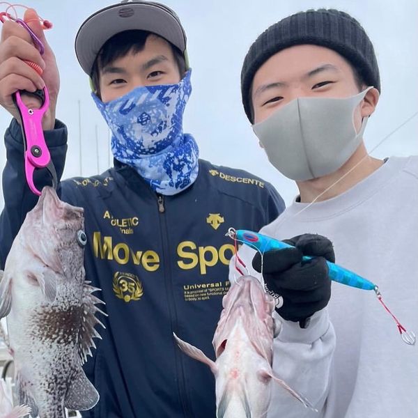 京都府舞鶴市ENSの船釣りで沖メバル・カガミダイ釣果