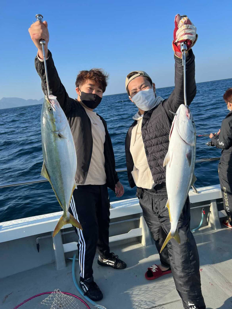 京都府宮津 EBISUの船釣りでメジロ・サワラ・サゴシ釣果