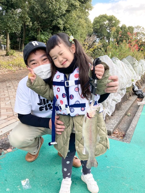 大阪府豊中市の管理釣り場でニジマス釣果