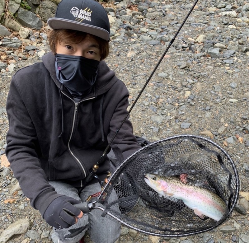 大阪府 芥川マス釣り場のトラウトでマス釣果
