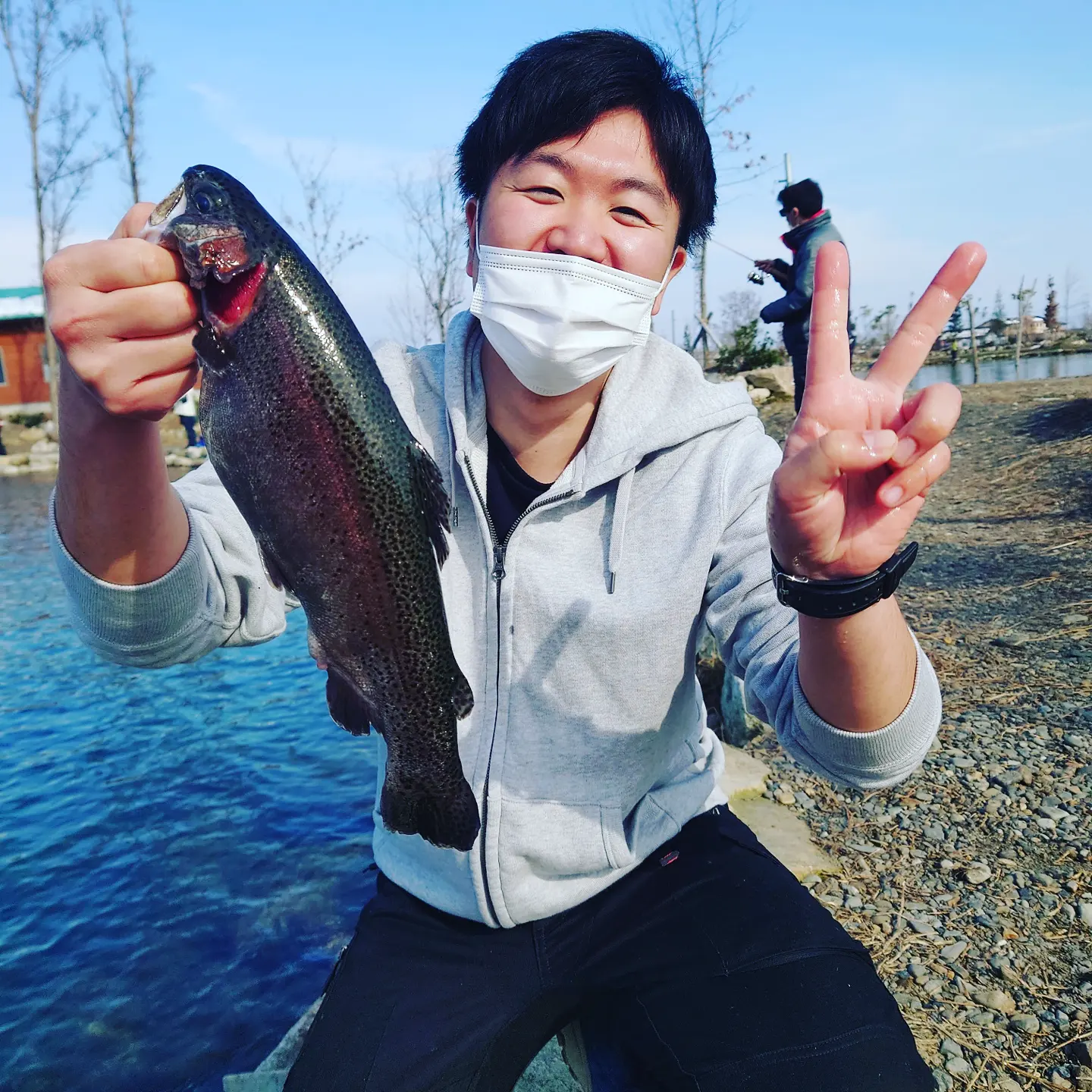 滋賀県フィッシングパーク 高島の泉のトラウトでニジマス釣果