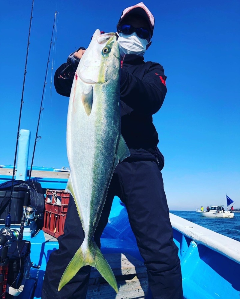 兵庫南あわじ市福良港 戎丸の船釣りでメジロ釣果