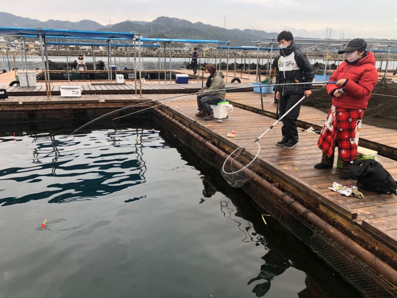 大阪府岬町 海上釣堀岬の釣り堀 でマダイ・クロソイ釣果