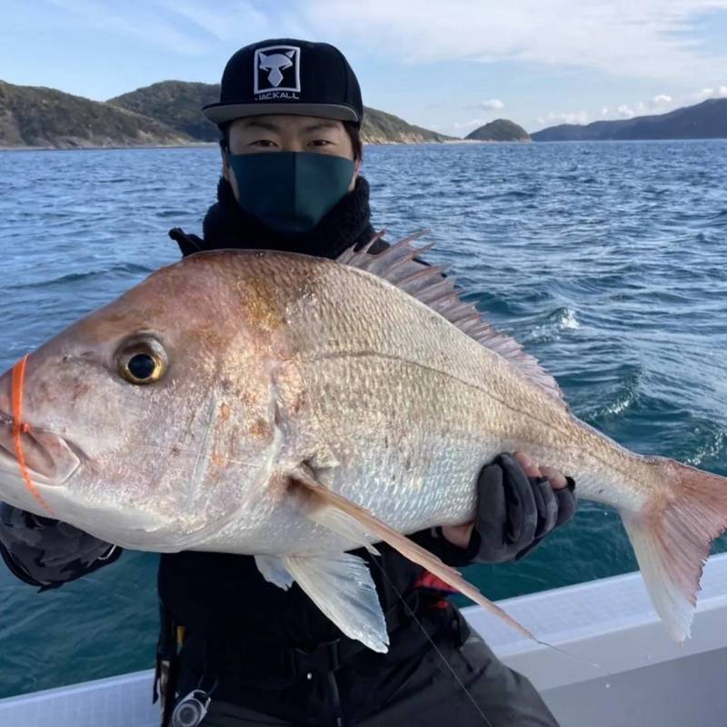 和歌山県加太 F×FKIXSの船釣りでマダイ釣果