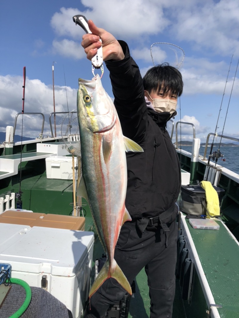 和歌山県紀北 BIGONEのジギングでメジロ・ハマチ釣果