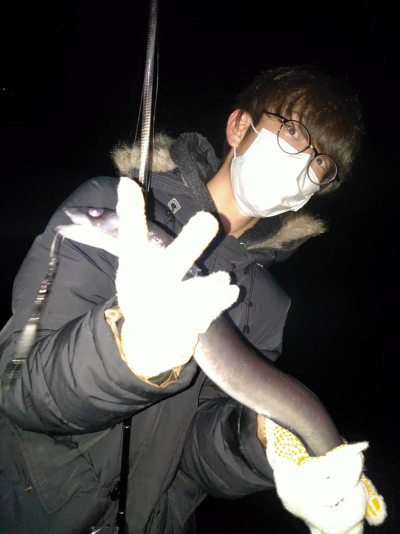 和歌山県 南紀の磯釣りでクロアナゴ釣果