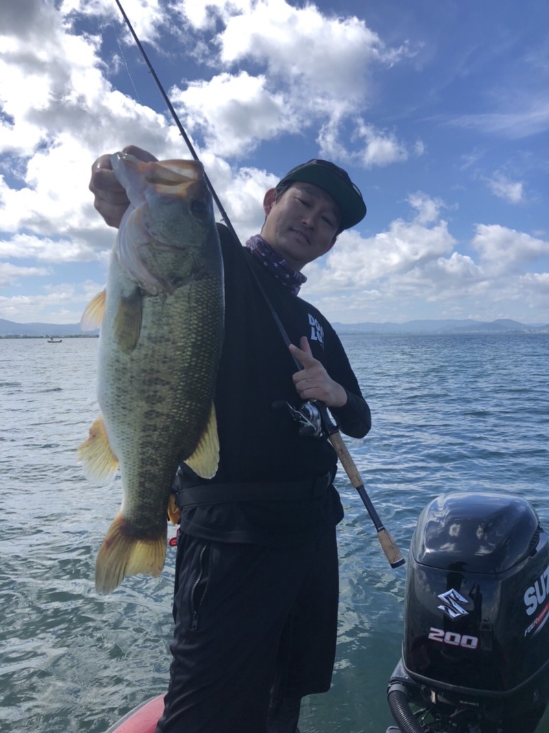 灼熱!!琵琶湖ボート釣行記
