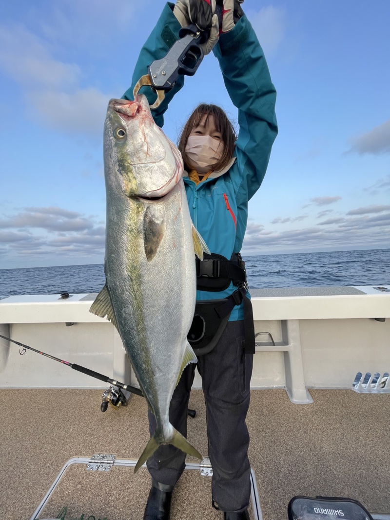 玄界灘ヒラマサキャスティング