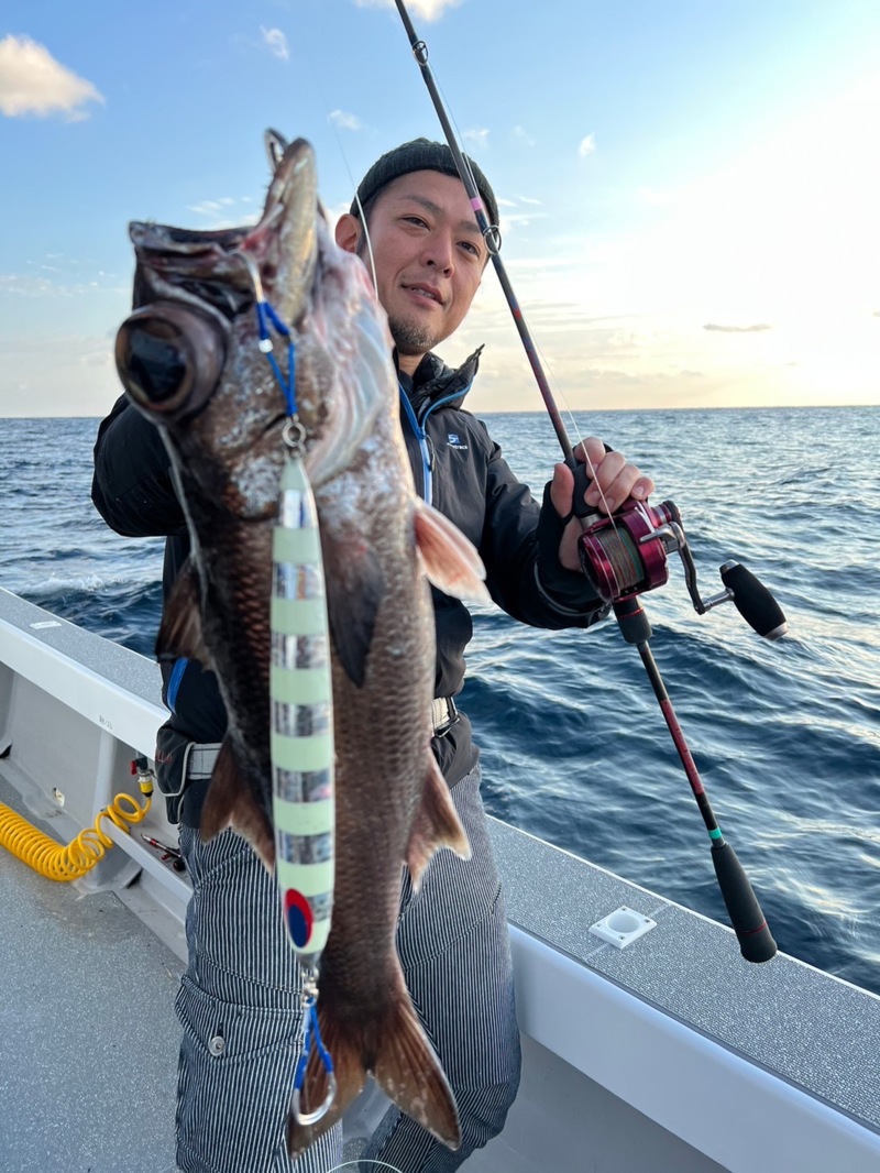 釣り納はディープライナー!