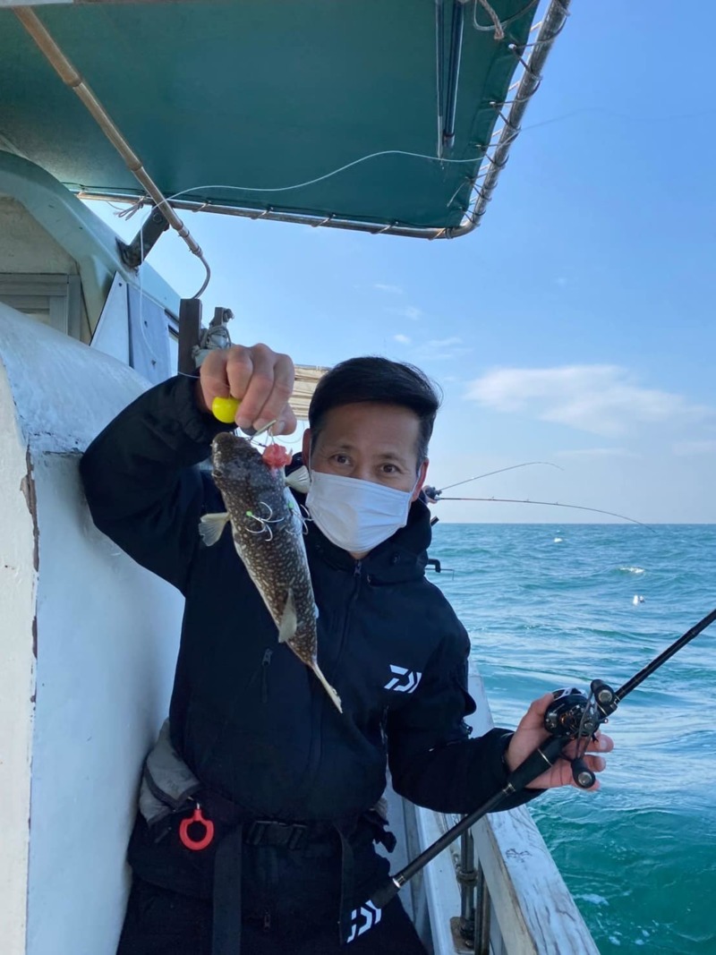 兵庫県高砂市より船釣りでショウサイフグ釣果