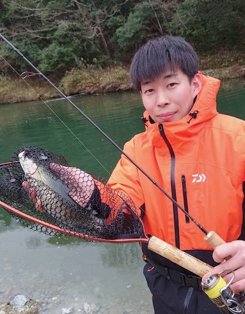 兵庫県猪名川町の北田原ます釣り場でルアートラウト釣果