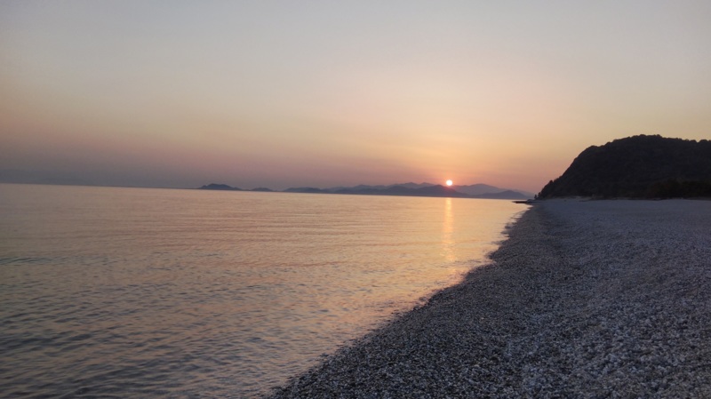 兵庫県淡路島南淡の吹上浜より投げ釣りでボラ釣果