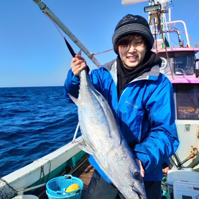 三重県志摩市のトンジギでビンチョウマグロ釣果