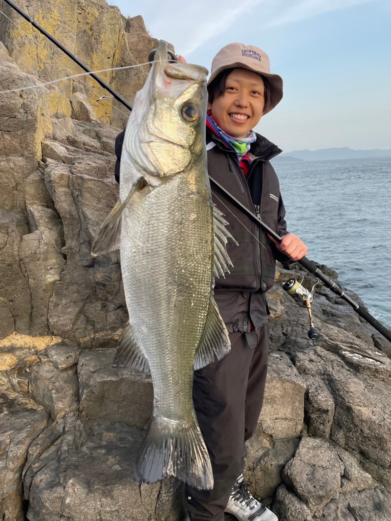 長崎県五島列島ロックショアでヒラスズキ釣果