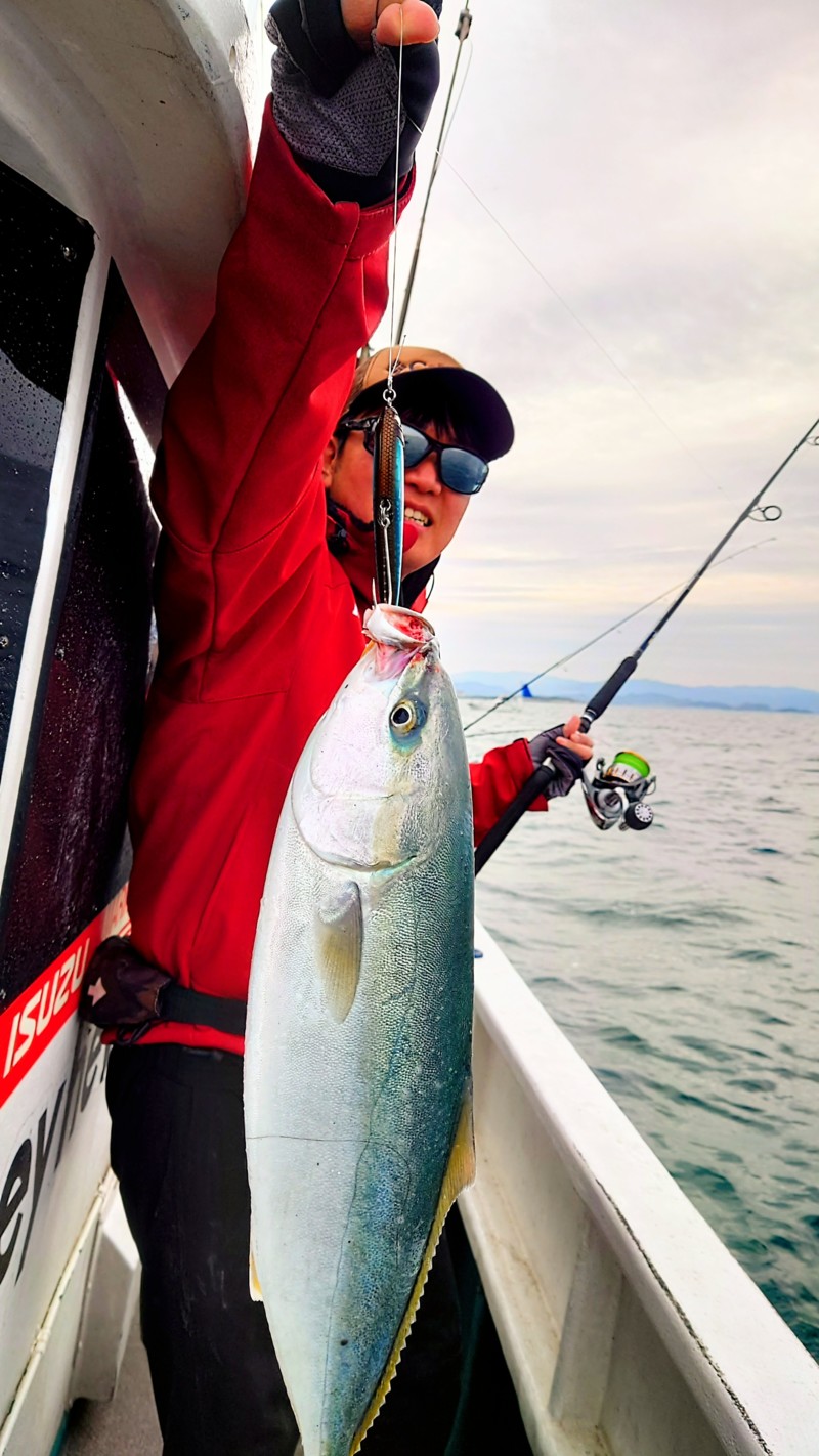 和歌山紀北のライトキャスティングでメジロ釣果