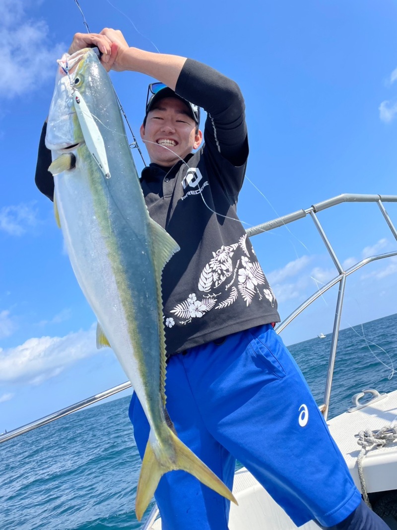 京都伊根からジギングで鰤釣果
