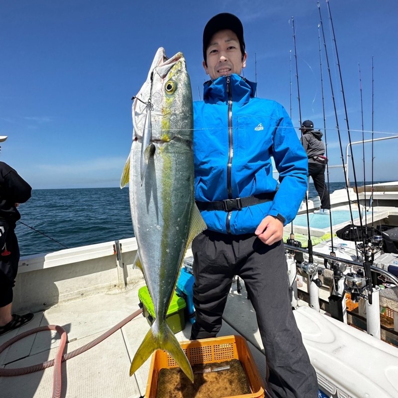 兵庫県明石港からジギングでサワラ・青物釣果