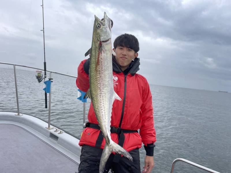 今流行りのブレードジギング!